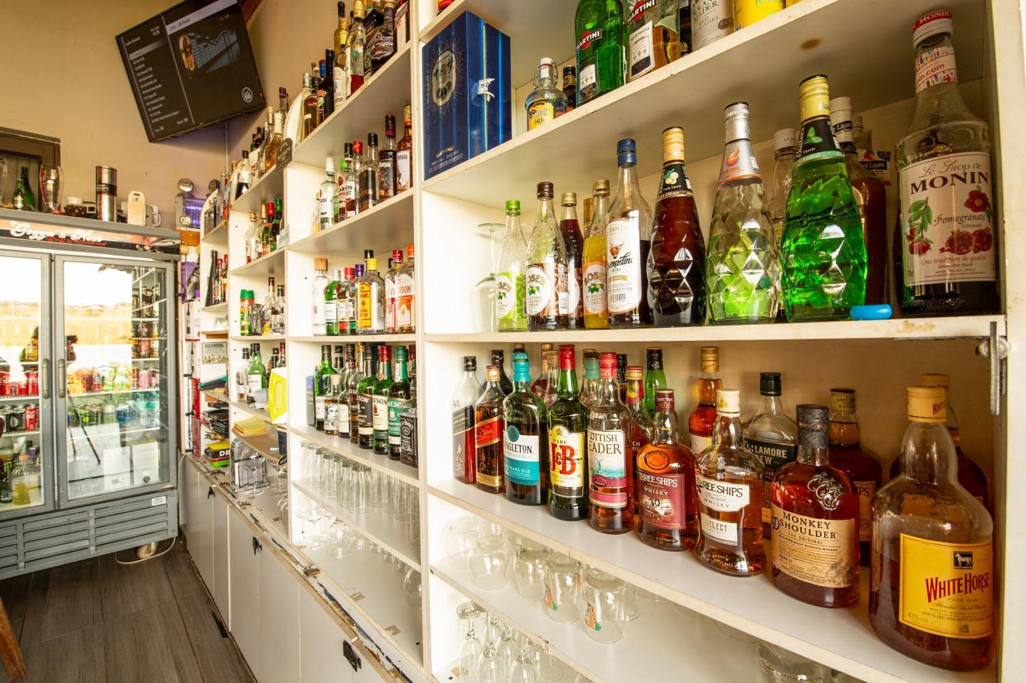 Goggas Nest Bnb & Restaurant Matsapha Екстериор снимка