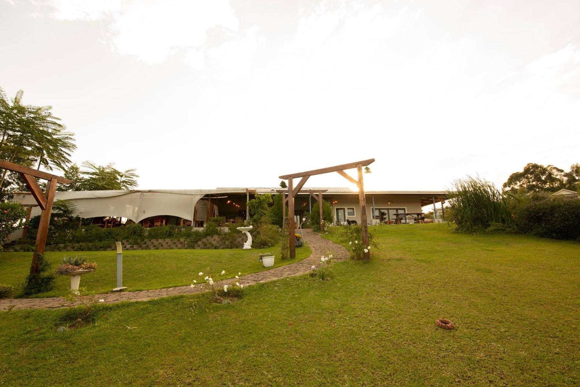 Goggas Nest Bnb & Restaurant Matsapha Екстериор снимка