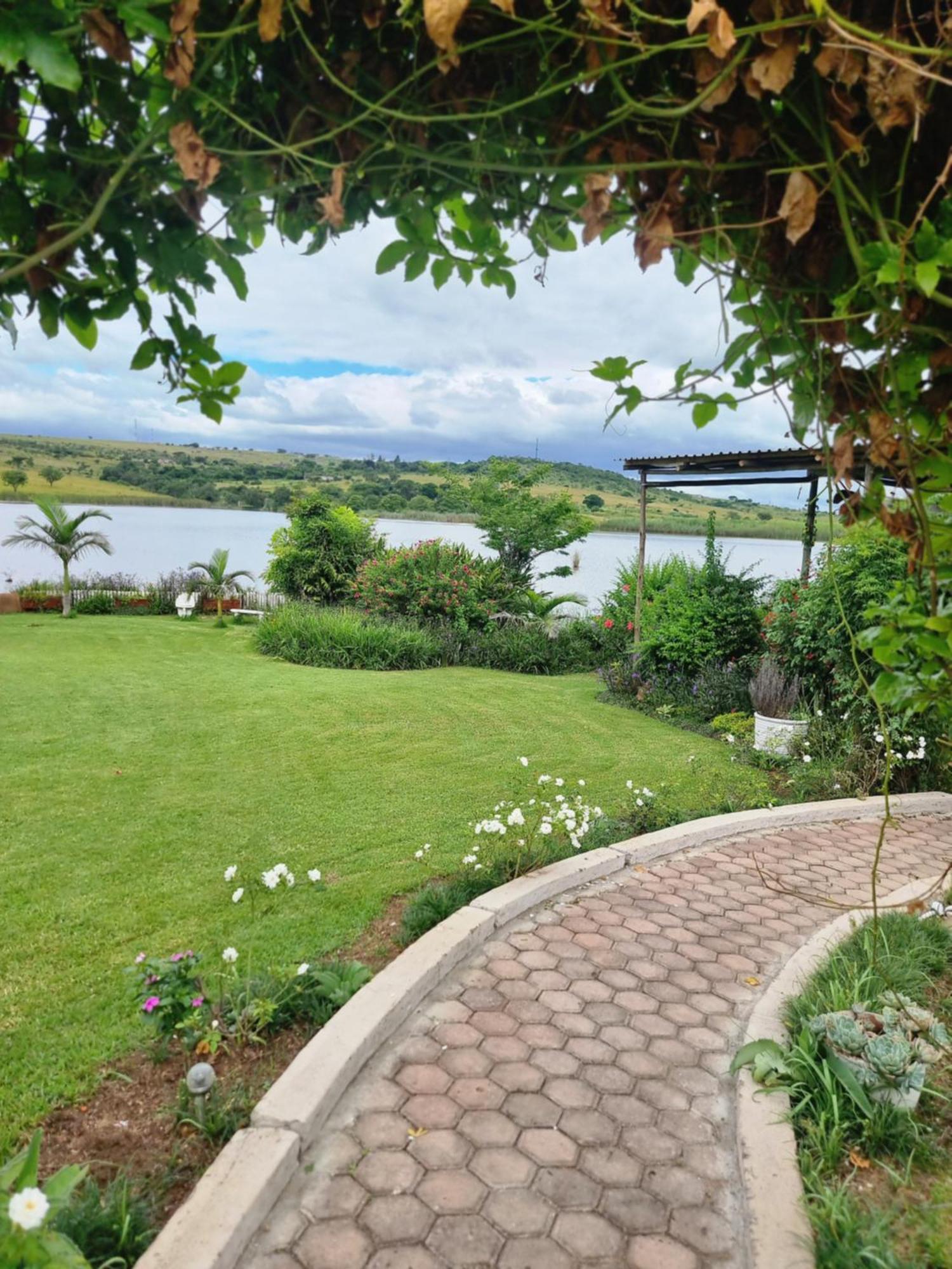 Goggas Nest Bnb & Restaurant Matsapha Екстериор снимка