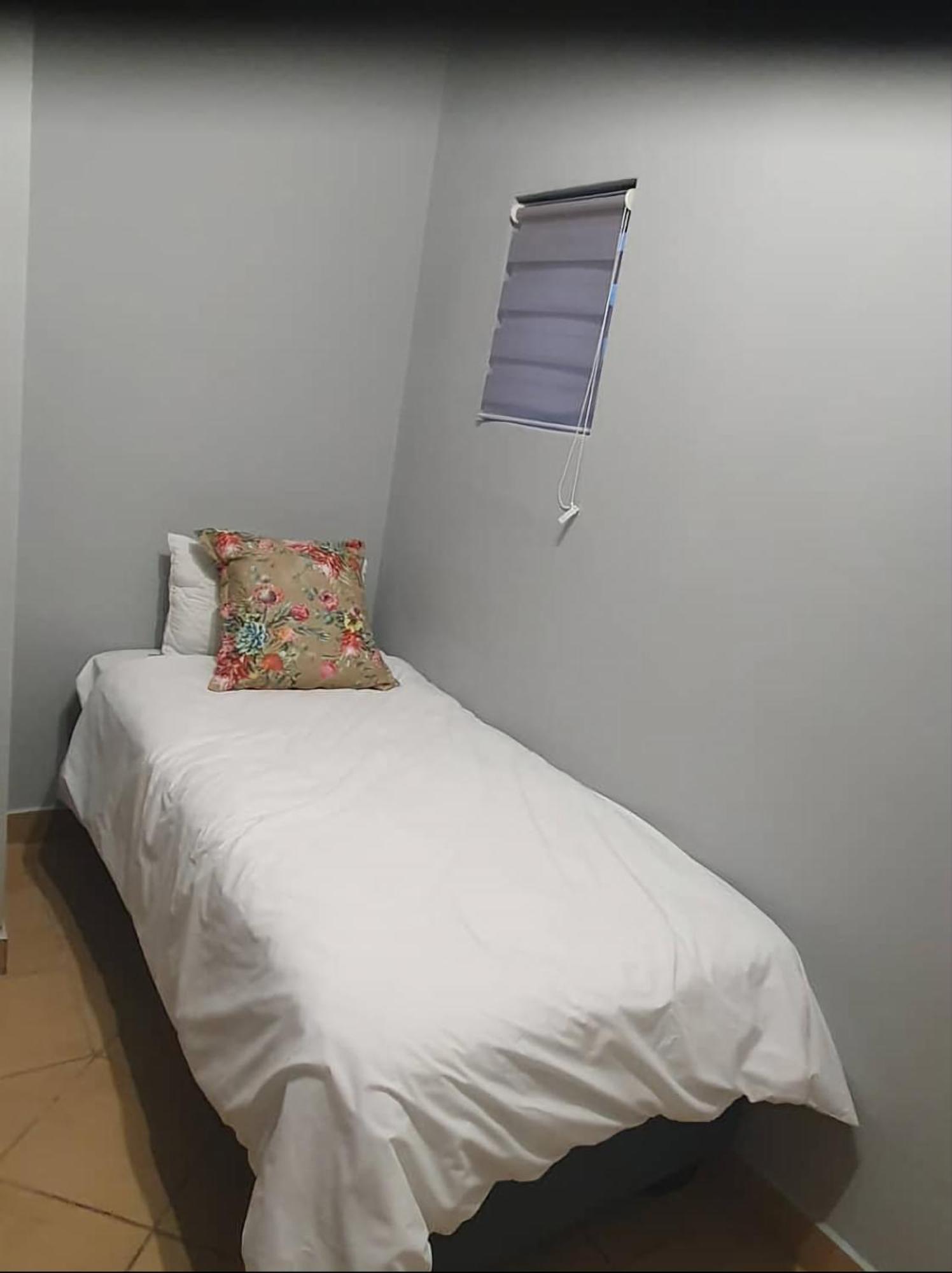 Goggas Nest Bnb & Restaurant Matsapha Екстериор снимка
